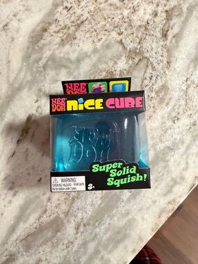 Nee Doh Nice Cube Super Solid Squish - Blue